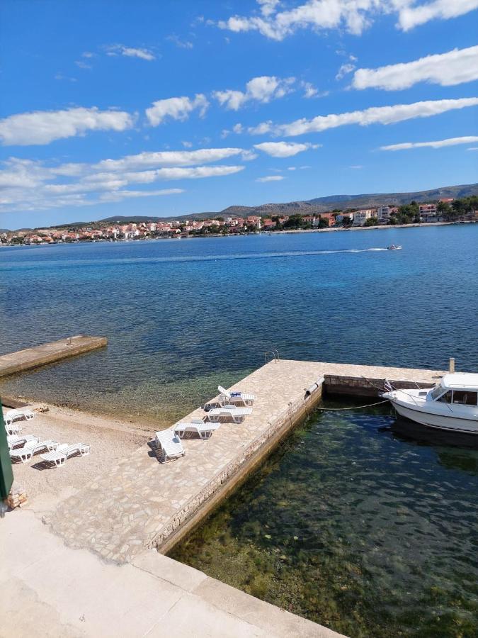 Appartement Riva 2 à Krapanj Extérieur photo